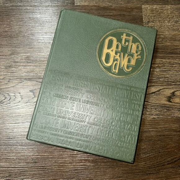 1970 OSU Oregon State University Yearbook "The Beaver" Corvallis Unmarked - Picture 5 of 16